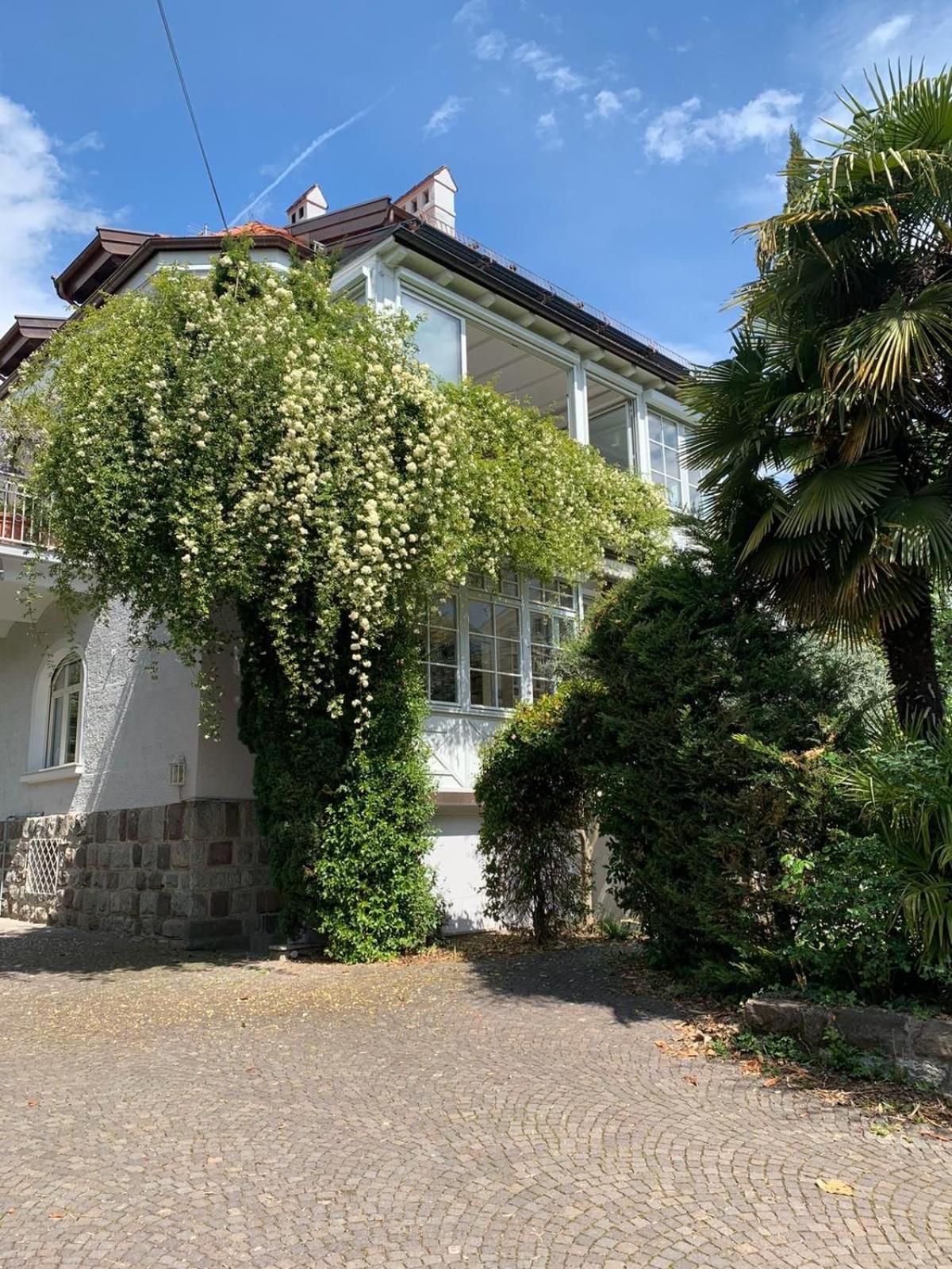 Laurelia Suites Meran Exterior foto